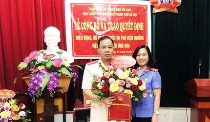 Lễ Công bố và trao Quyết định bổ nhiệm chức vụ Phó Viện trưởng tại một...